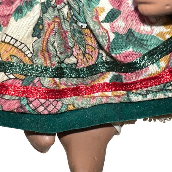 Collectible memories, Genuine, porcelain doll Limited collectors handcrafted - Picture 5 of 7